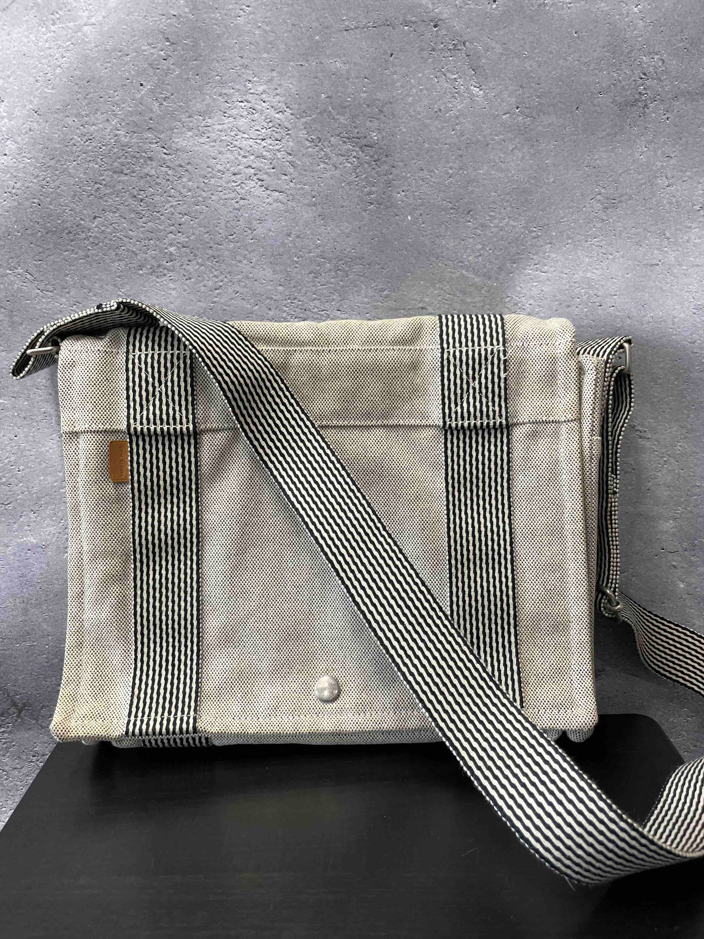Hermès Canvas Crossbody JZ33430900 Ivory Crossbody Bag