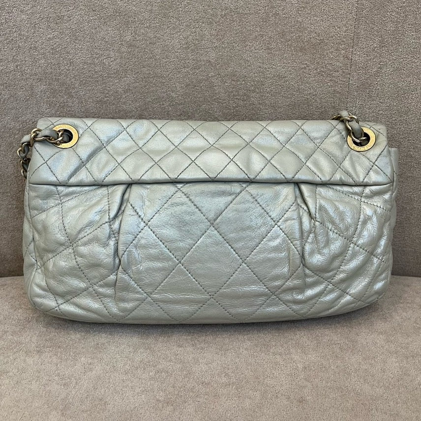 Chanel HMM Quilted Shoulder Bag in Light Grey Leather