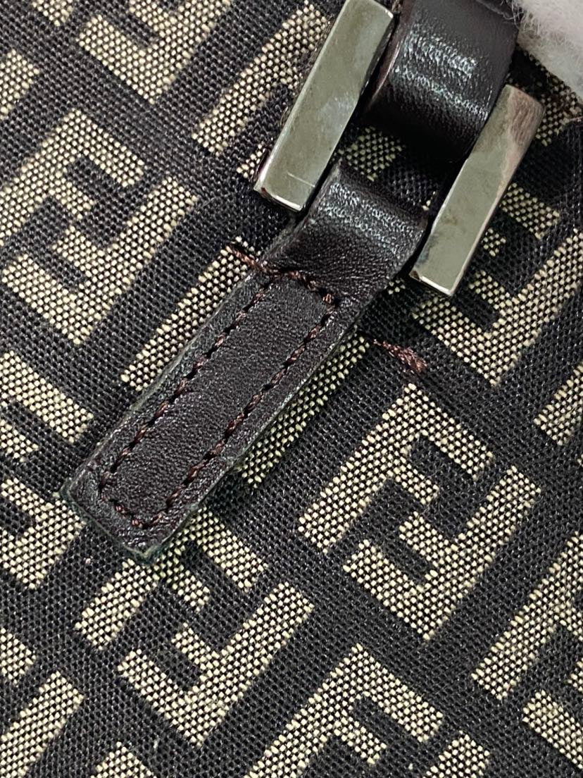 FENDI Zucca Tote Bag in Brown Canvas - Large Shoulder Bag