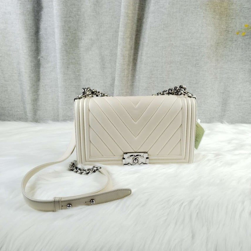 Chanel Leboy HBg in Ivory Leather Shoulder Bag
