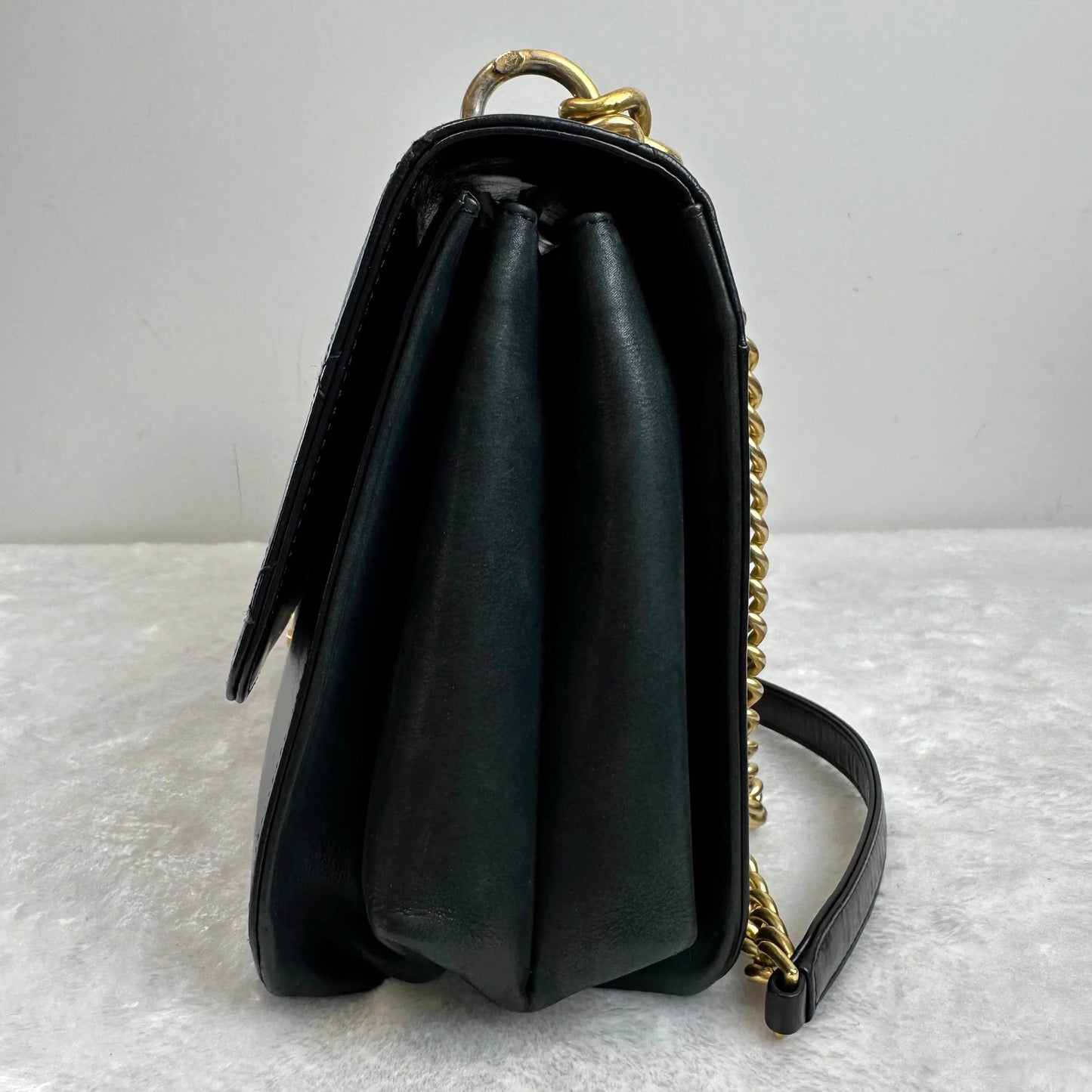 Chanel Classic Flap Bag Black Gold Cowhide Shoulder Handbag (Pre-loved) BJ1101705019