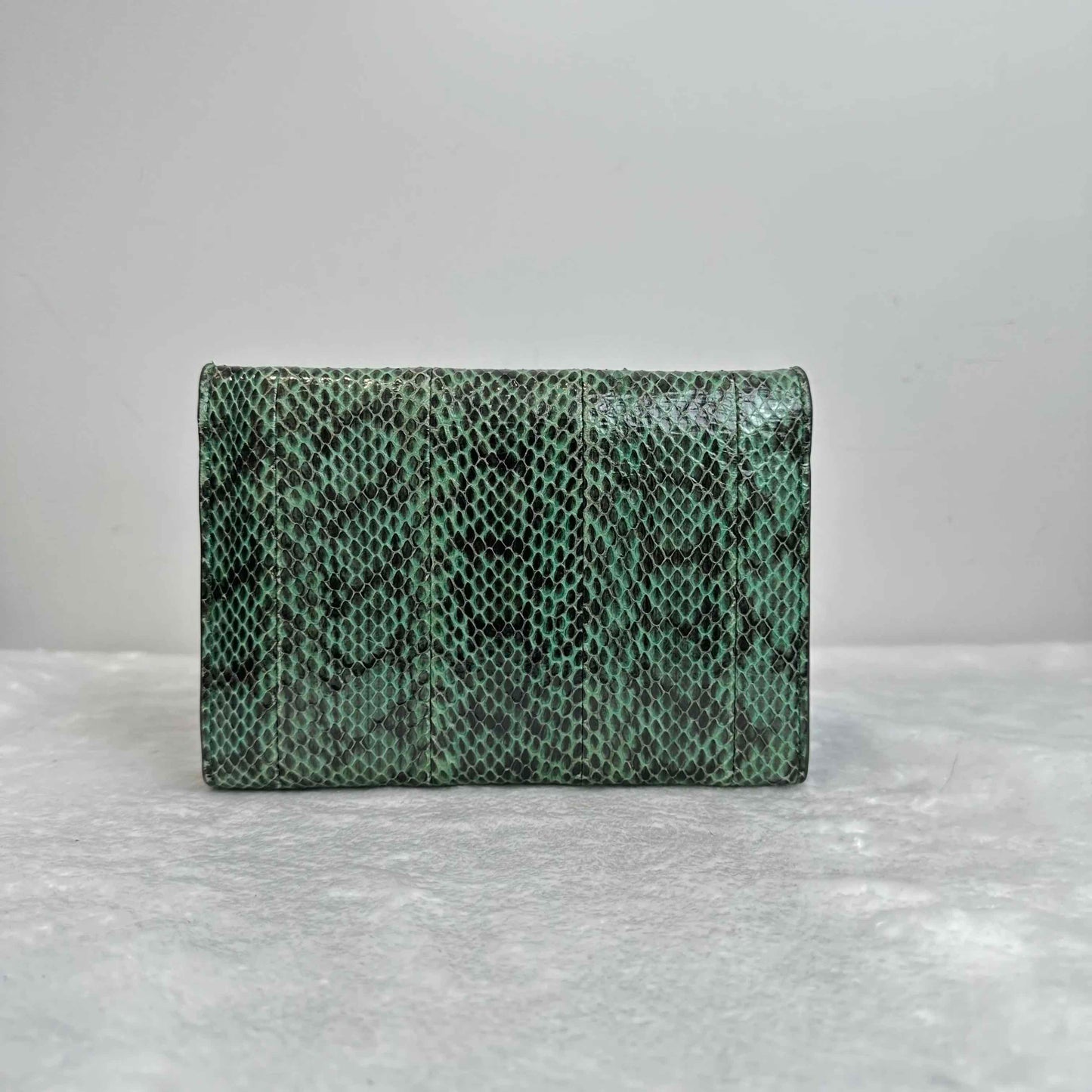 Pre-loved Gucci Dionysus Crystal Snake Embroidery Tricolor Cowhide Shoulder Bag - BJ1101504048