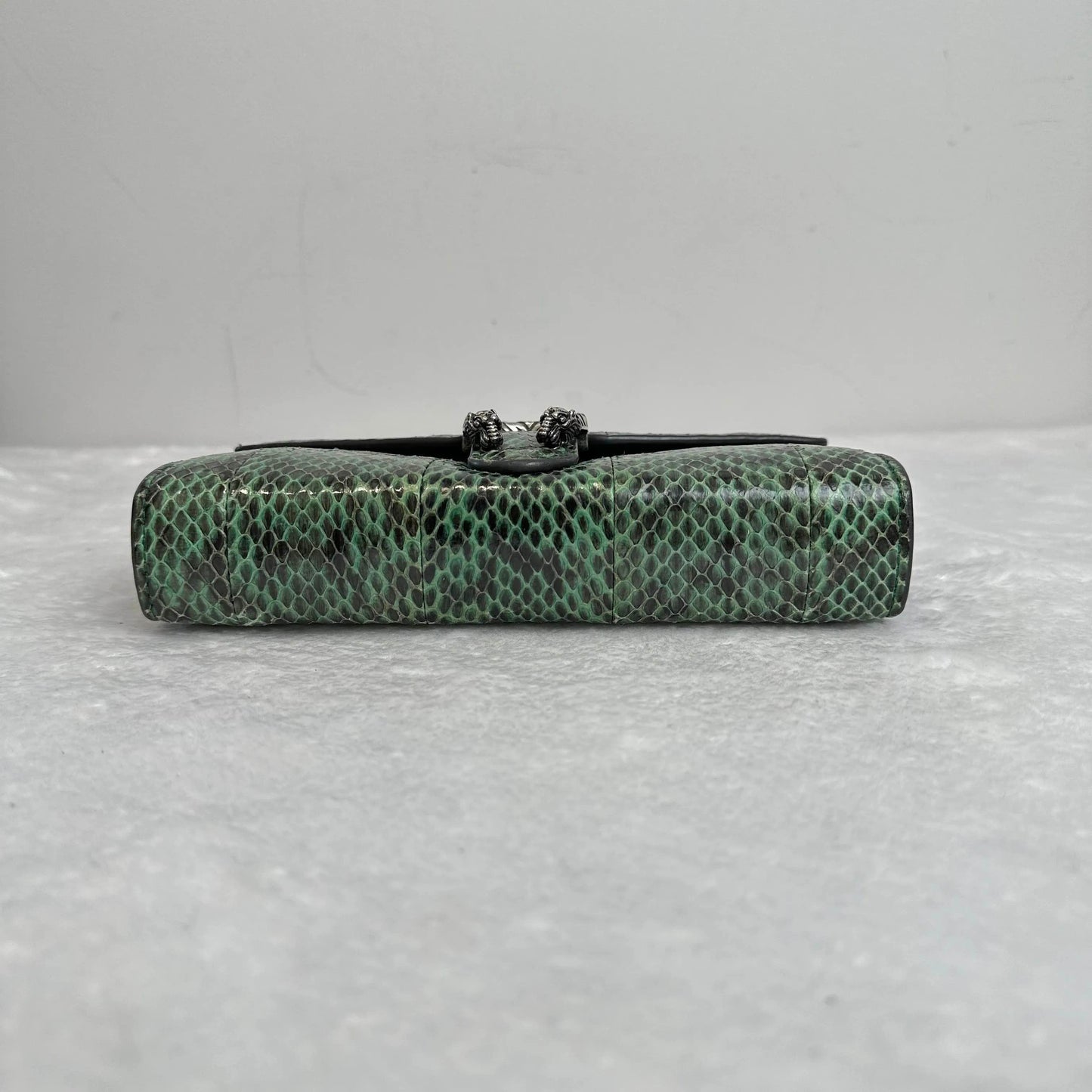 Pre-loved Gucci Dionysus Crystal Snake Embroidery Tricolor Cowhide Shoulder Bag - BJ1101504048