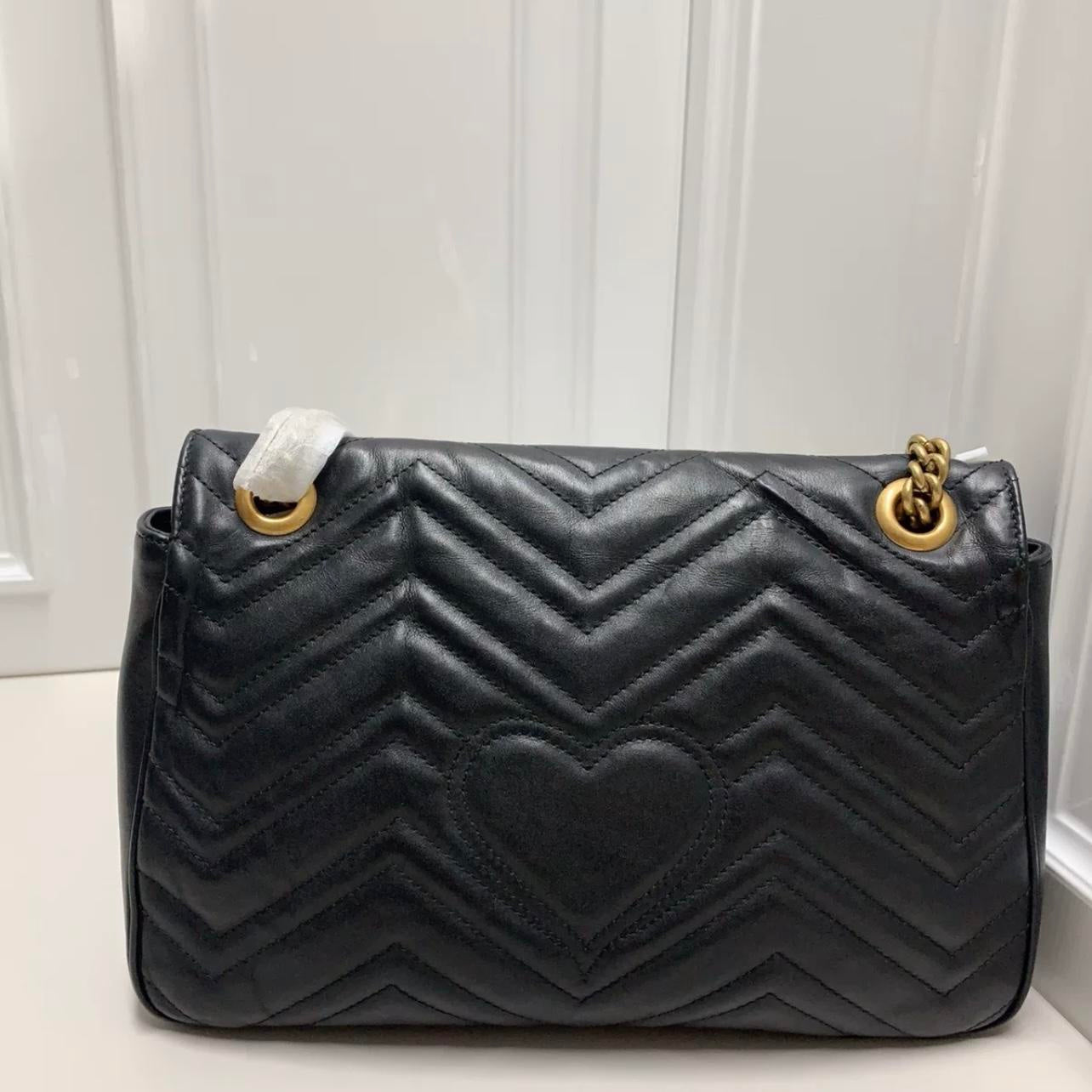 Pre-loved Gucci Marmont Black GG Cowskin Shoulder Bag - BJ1101704065