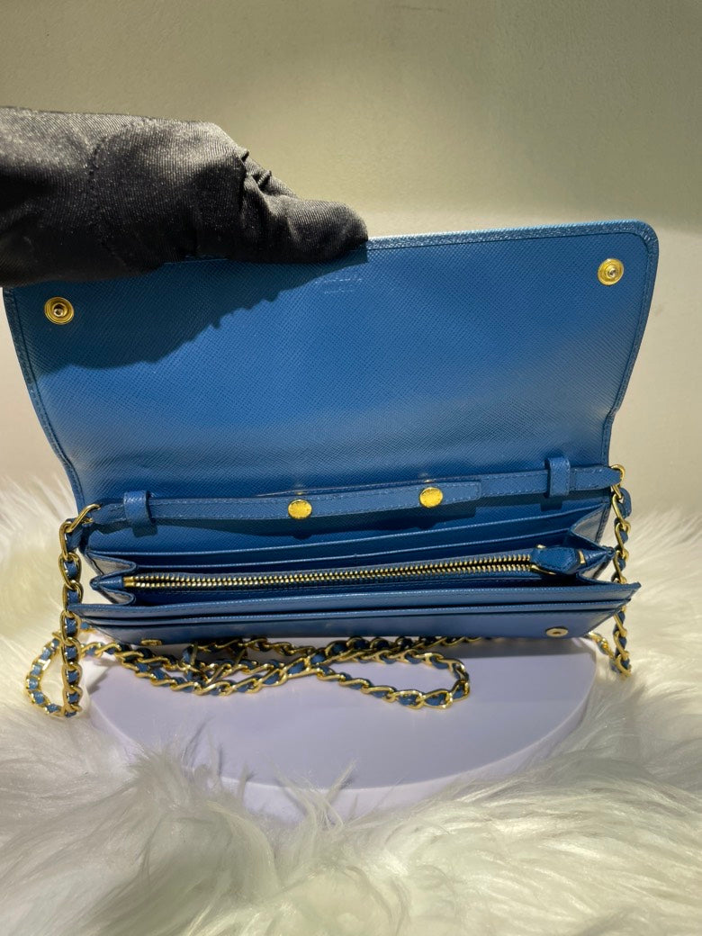 Pre-loved PRADA Blue Saffiano Leather Chain Crossbody Bag