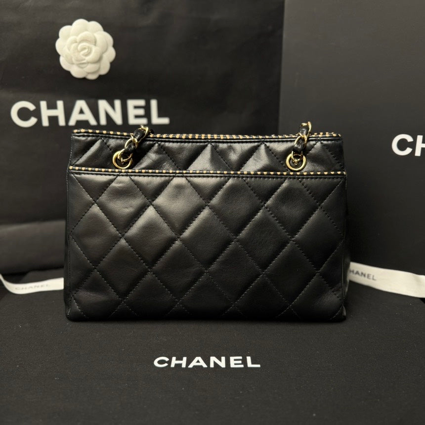 Chanel Quilted CC Chain Shoulder Bag Black Leather