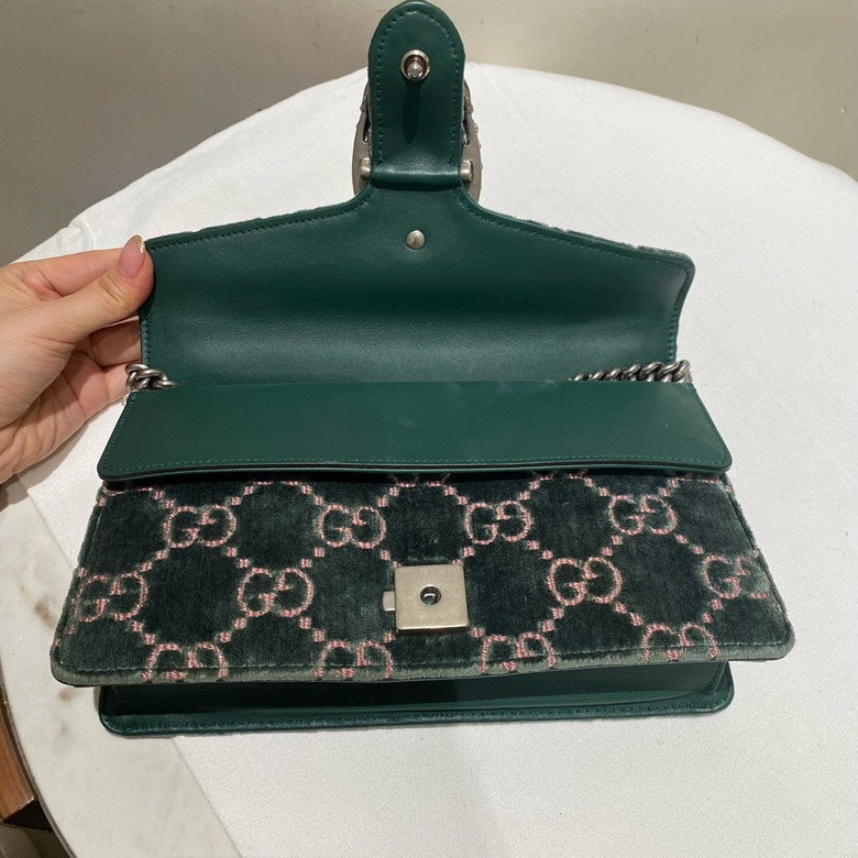 Gucci Dionysus Limited Edition Green Velvet Shoulder Bag