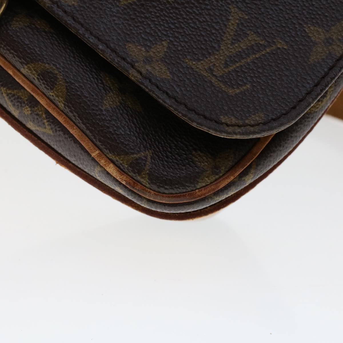 LOUIS VUITTON Monogram Cartouchiere MM Shoulder Bag M51253 LV rd5500