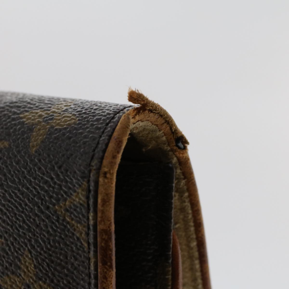 LOUIS VUITTON Monogram Pochette Twin GM Shoulder Bag M51852 LV rd5521