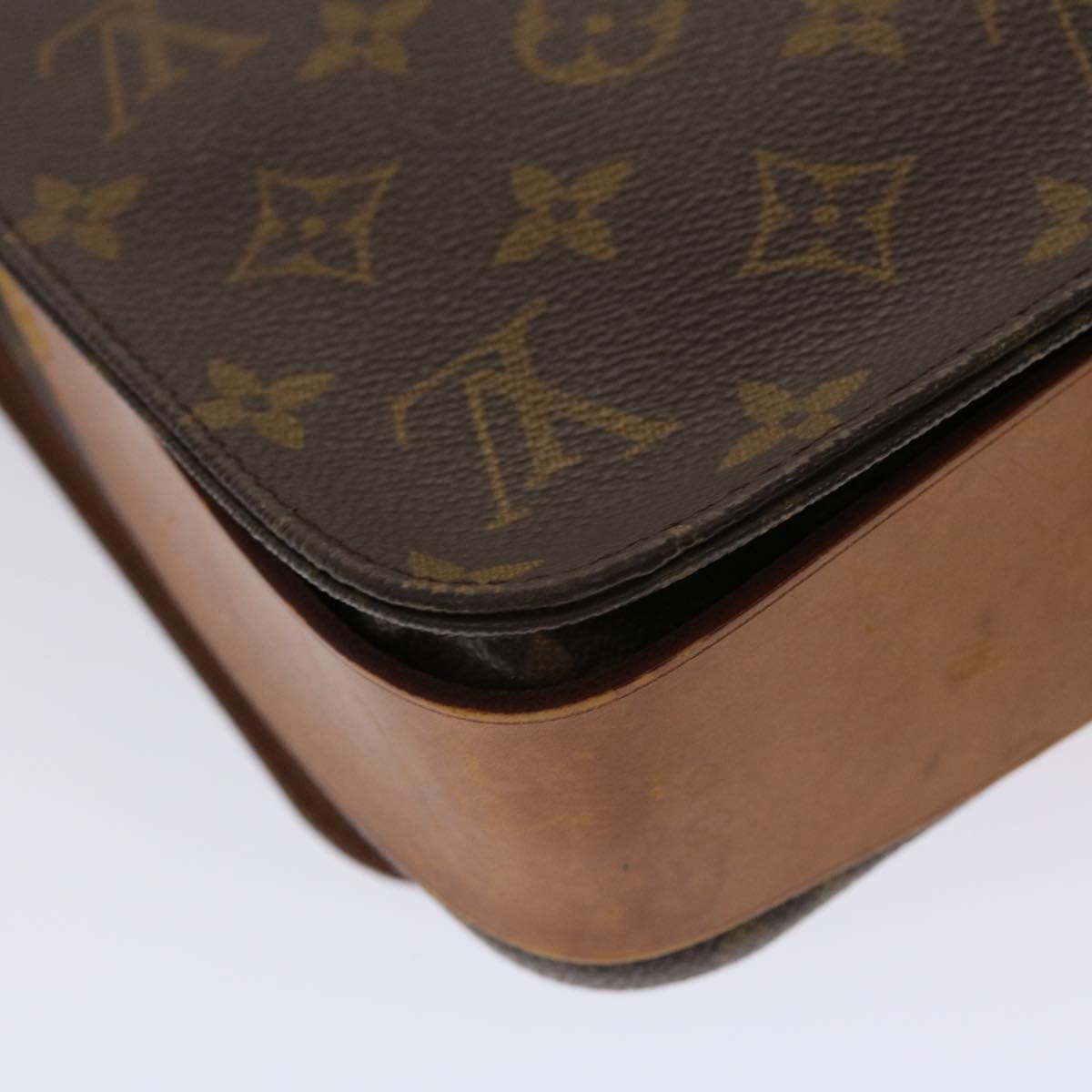 LOUIS VUITTON Monogram Cartouchiere MM Shoulder Bag M51253 LV rd5582
