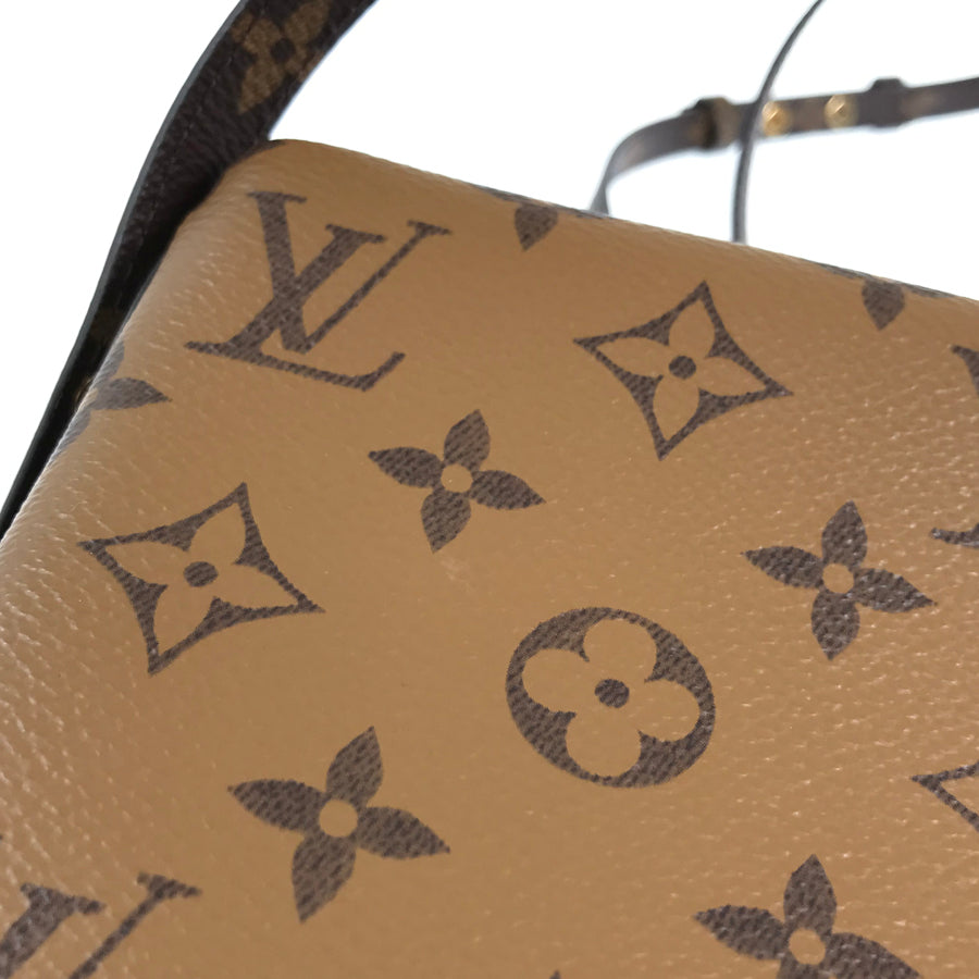 LOUIS VUITTON Monogram Monogram Reverse Pochette LV3 M45412 Shoulder bag