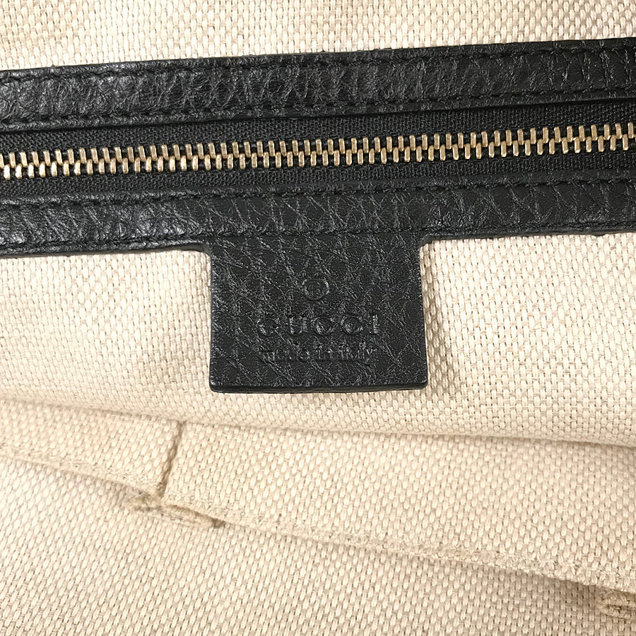 GUCCI Soho Interlocking G Fringe Tassel Chain Shoulder Bag
