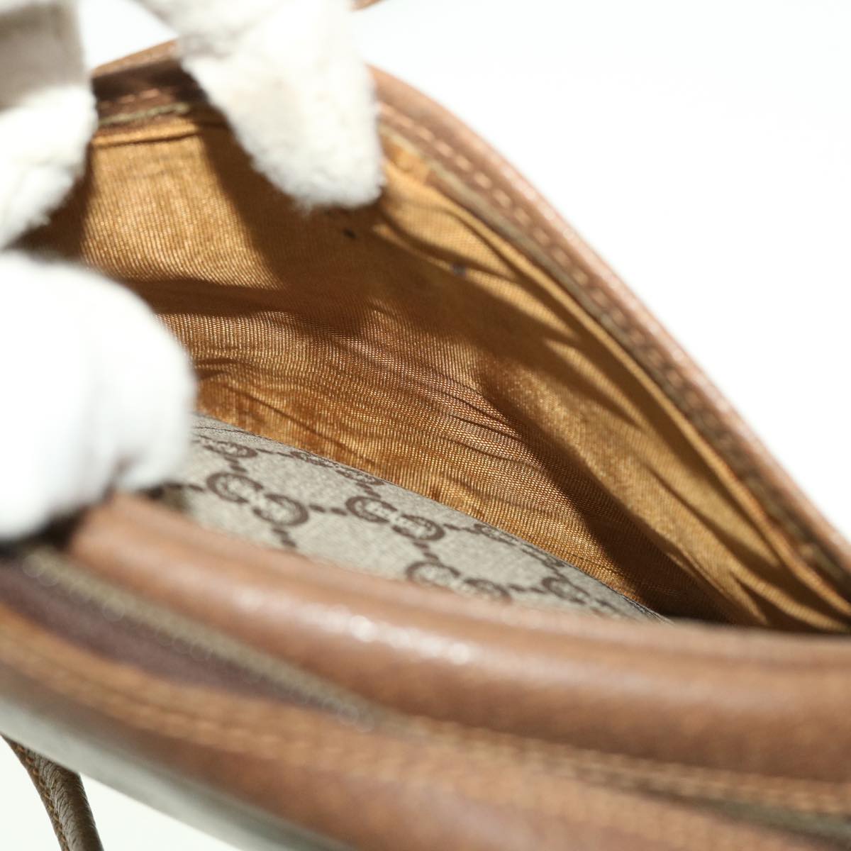 GUCCI GG Plus Canvas Shoulder Bag PVC Leather Beige th3681