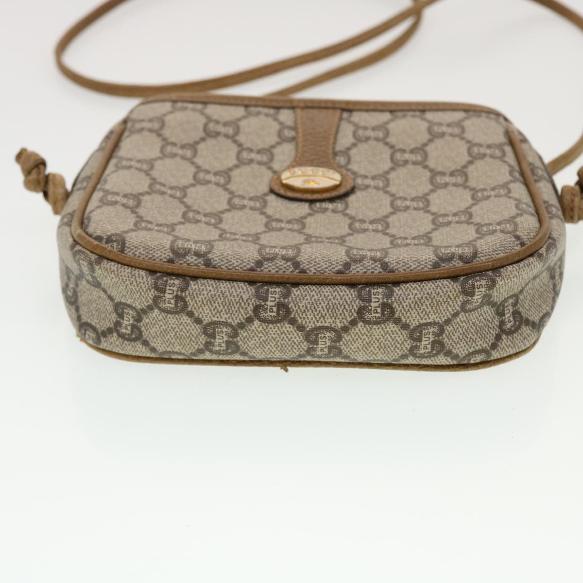 GUCCI GG Plus Canvas Shoulder Bag PVC Leather Beige th3722