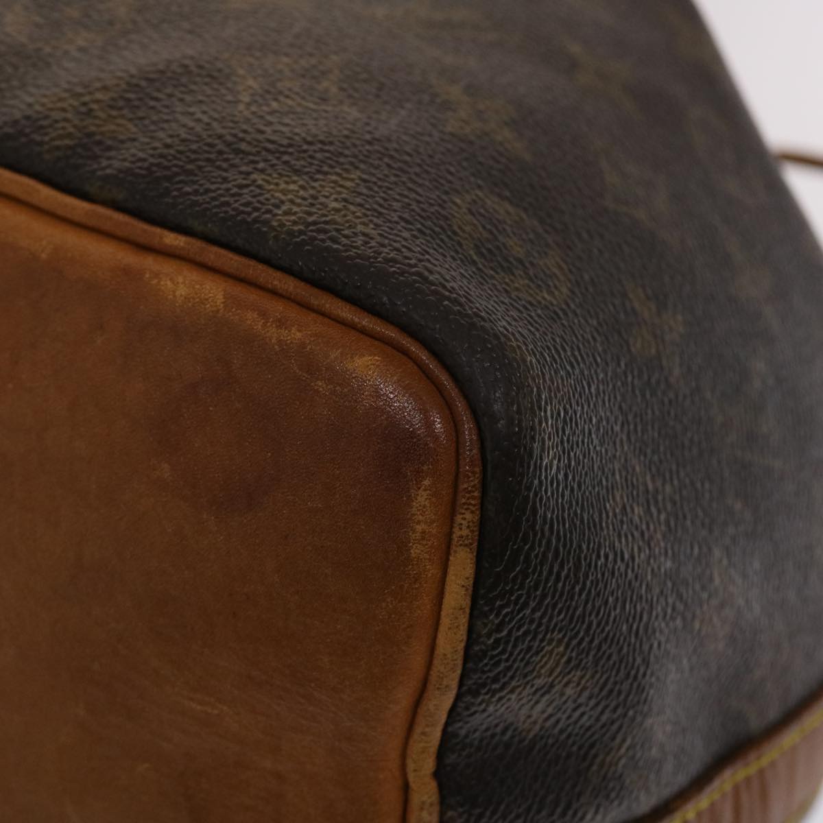LOUIS VUITTON Monogram Petit Noe Shoulder Bag M42226 LV th3802