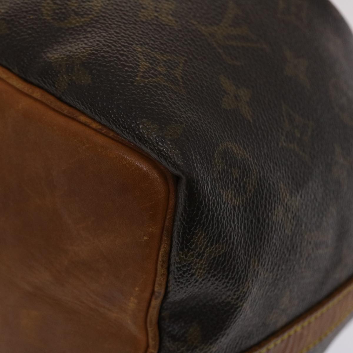 LOUIS VUITTON Monogram Petit Noe Shoulder Bag M42226 LV th3802