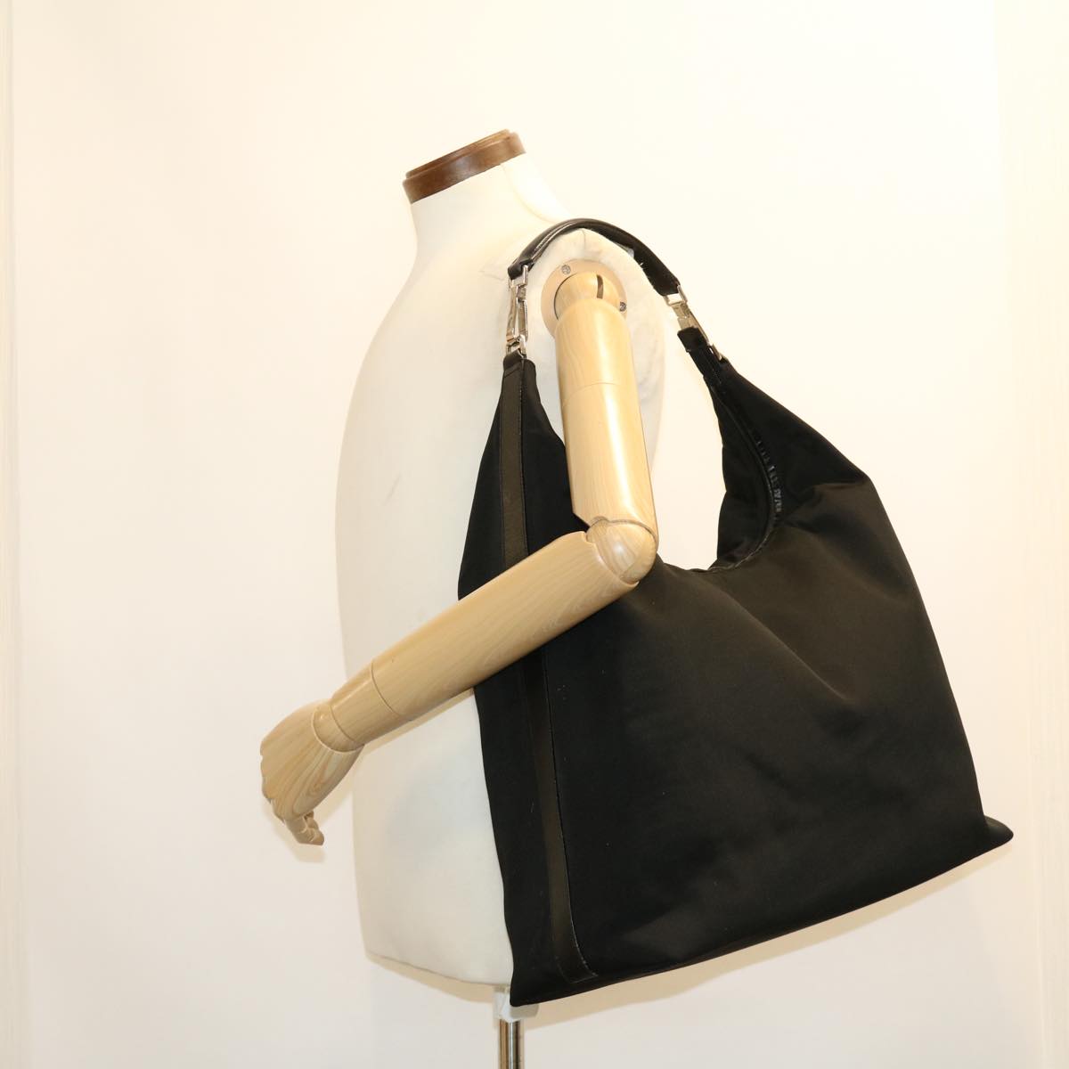 GUCCI Shoulder Bag Canvas Black ti1009