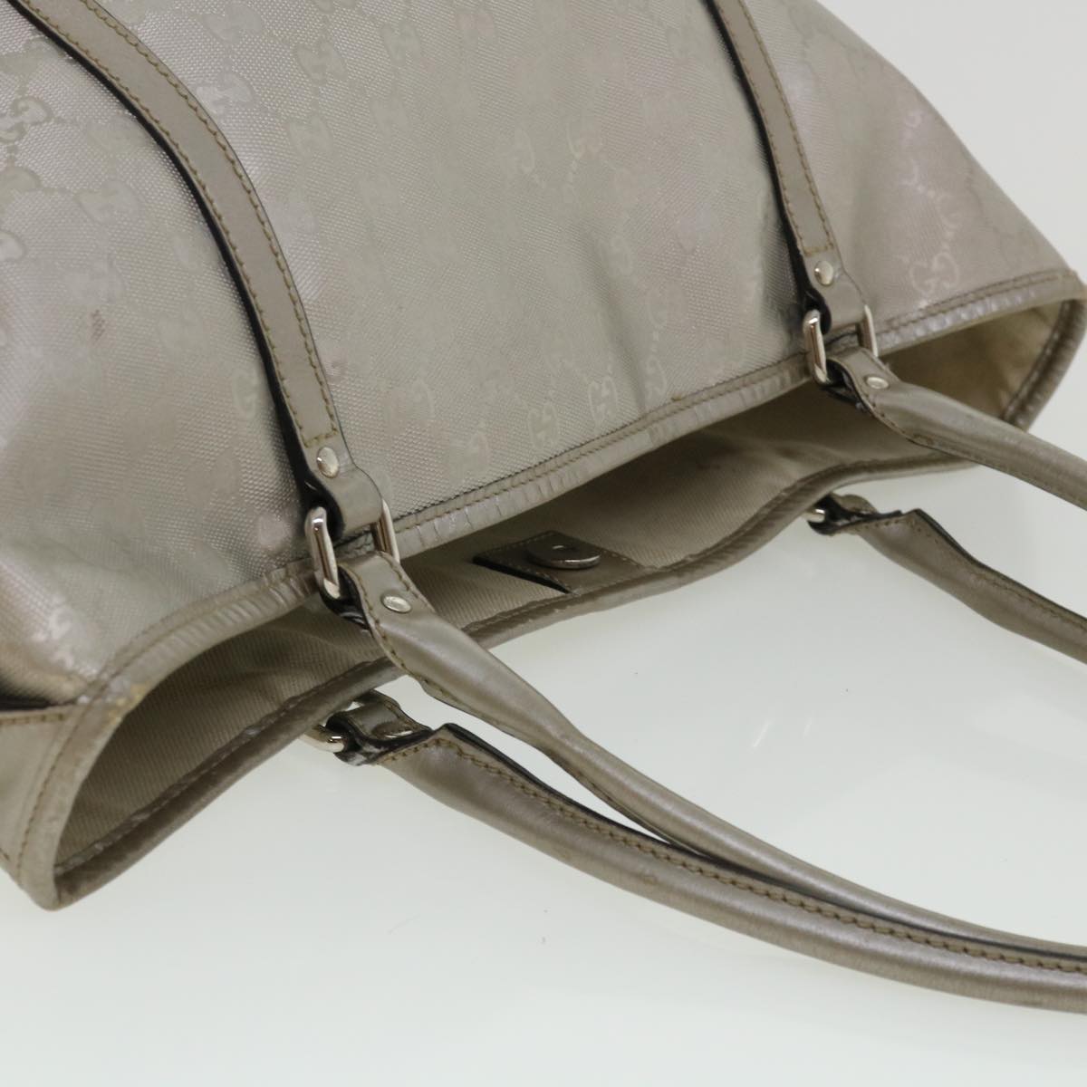 GUCCI GG Canvas Shoulder Bag Silver 197953 tp598