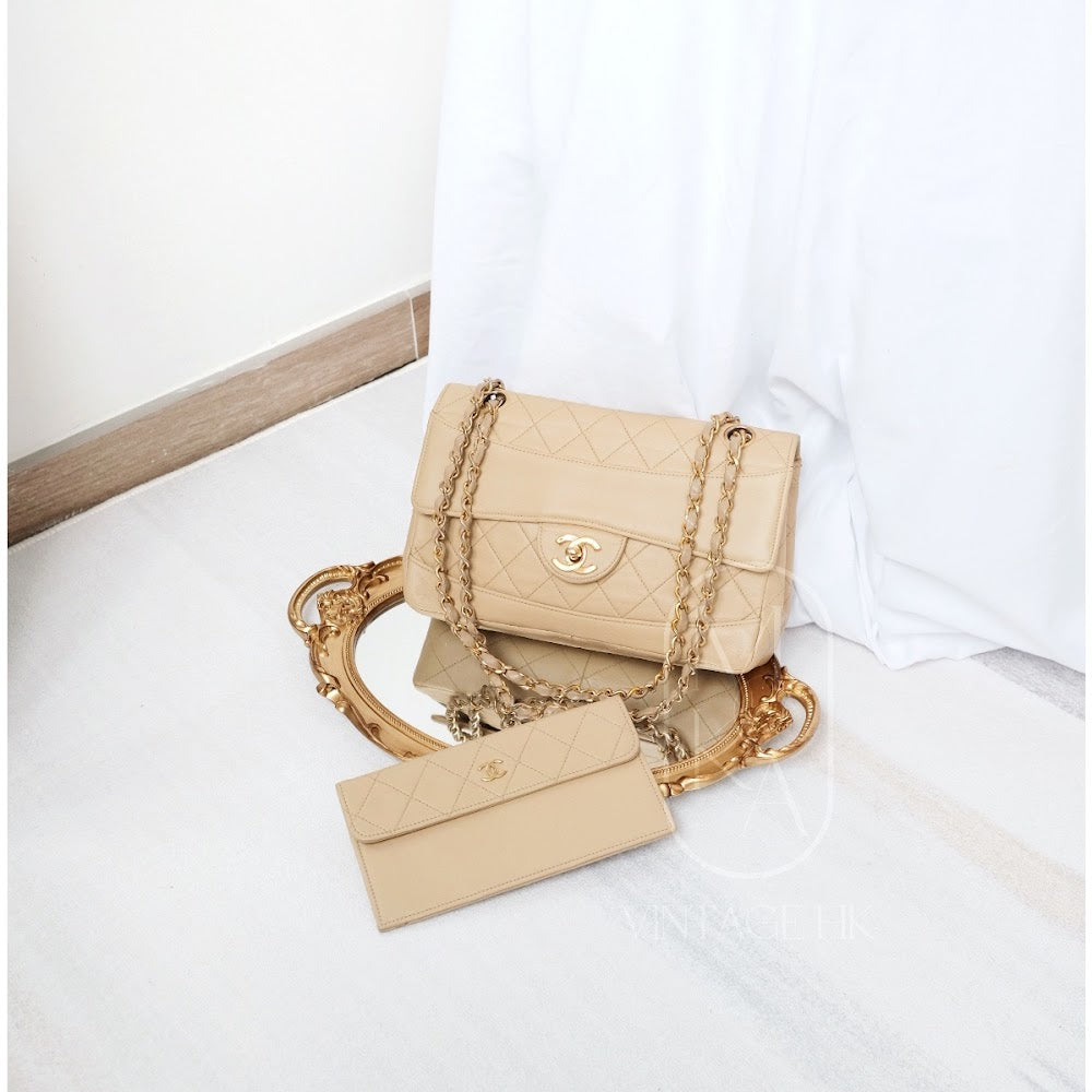 Chanel Vintage Matrasse Chain Shoulder Bag