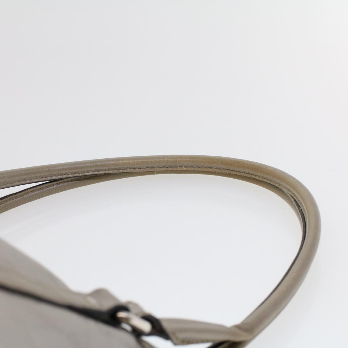 GUCCI GG Canvas Shoulder Bag Silver 197953 uy130