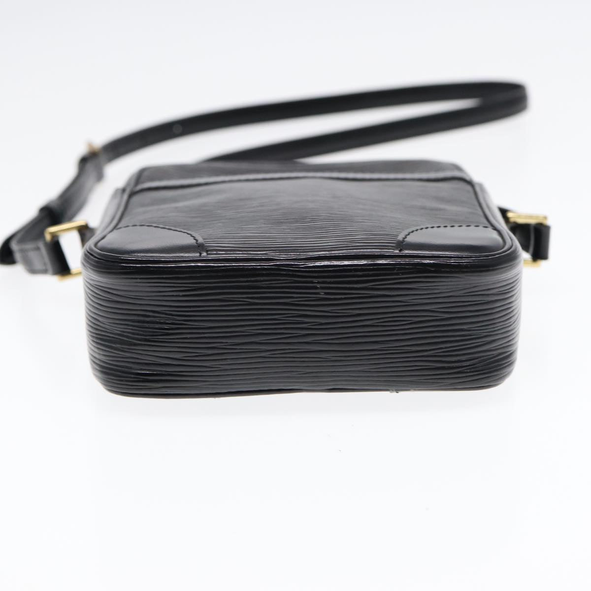 LOUIS VUITTON Epi Danube Shoulder Bag Black M45632 LV Auth yk13469