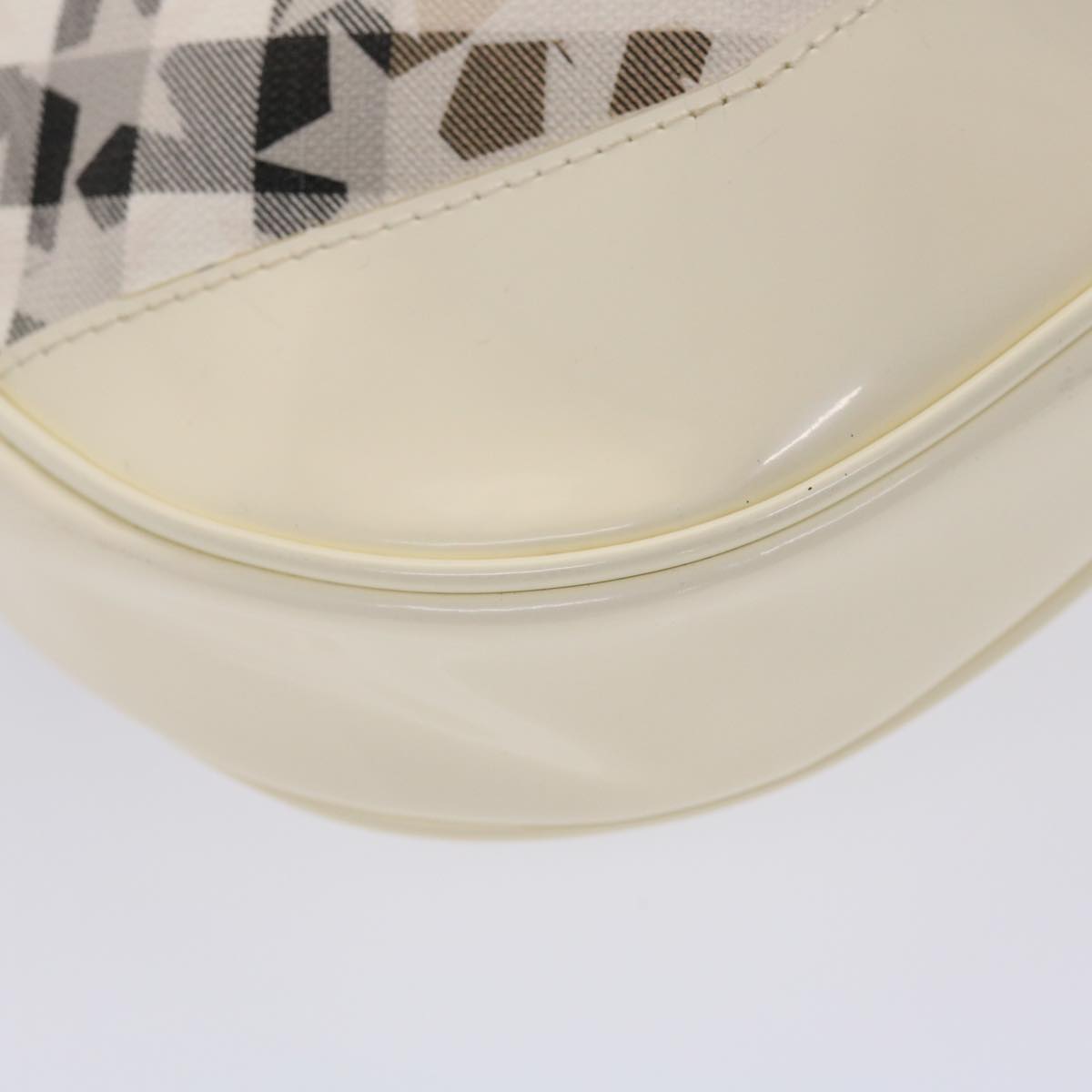 Burberry Nova Check Shoulder Bag PVC Leather Beige Auth yk7693B