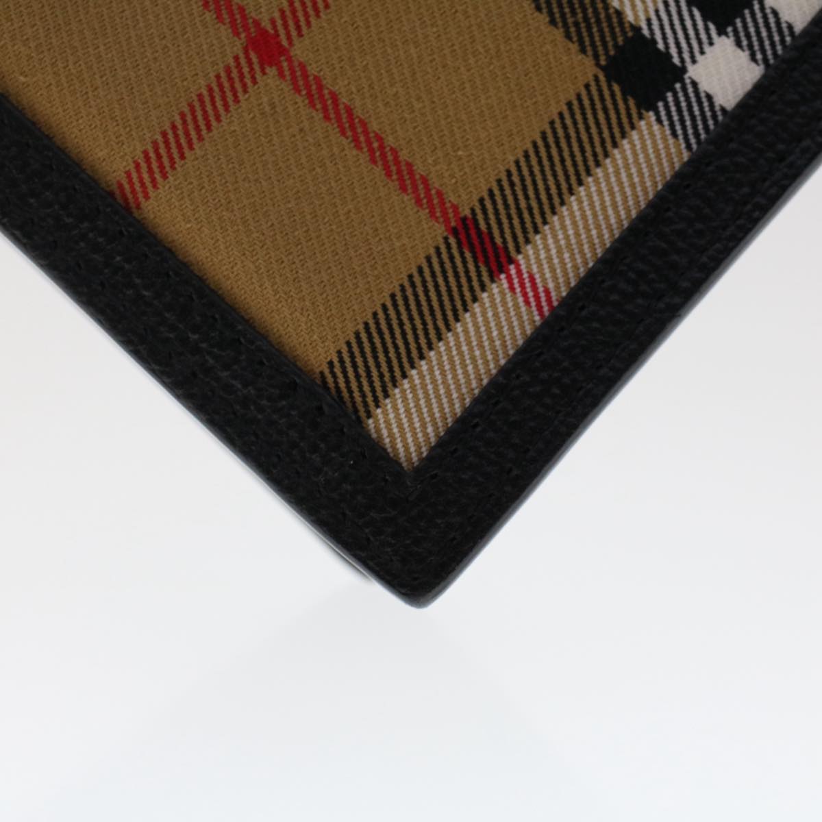 Burberry Nova Check Macken Shoulder Bag Nylon Beige Auth yk8021