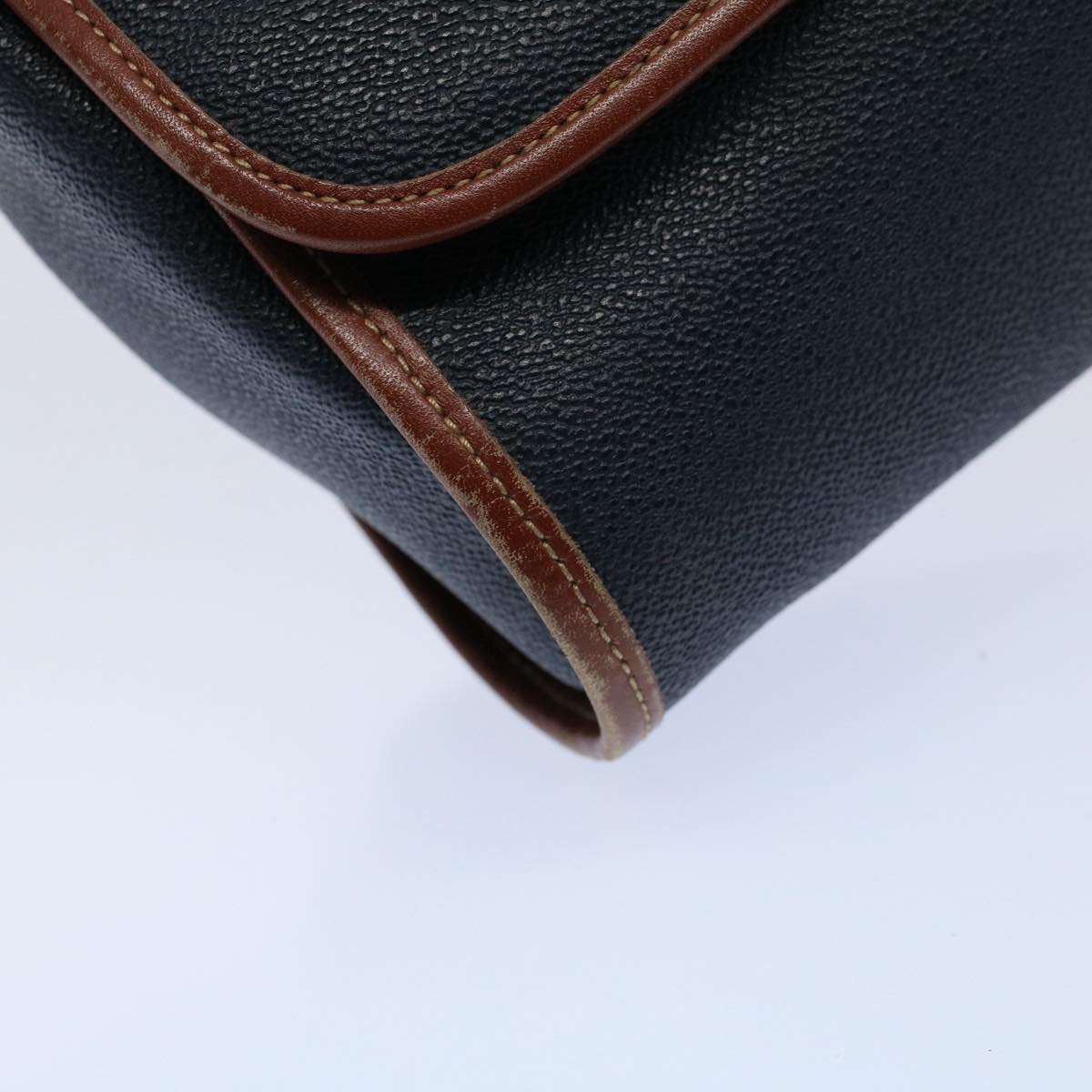 BurberrySs Shoulder Bag Leather Navy Auth yk9319