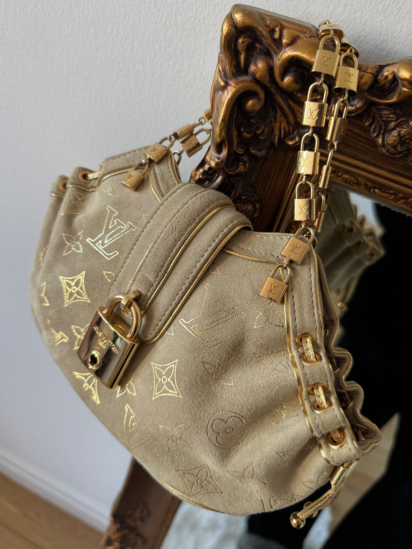 Louis Vuitton Vintage 2004 Beige Suede Gold Monogram Theda Mini Logo Lock Bag