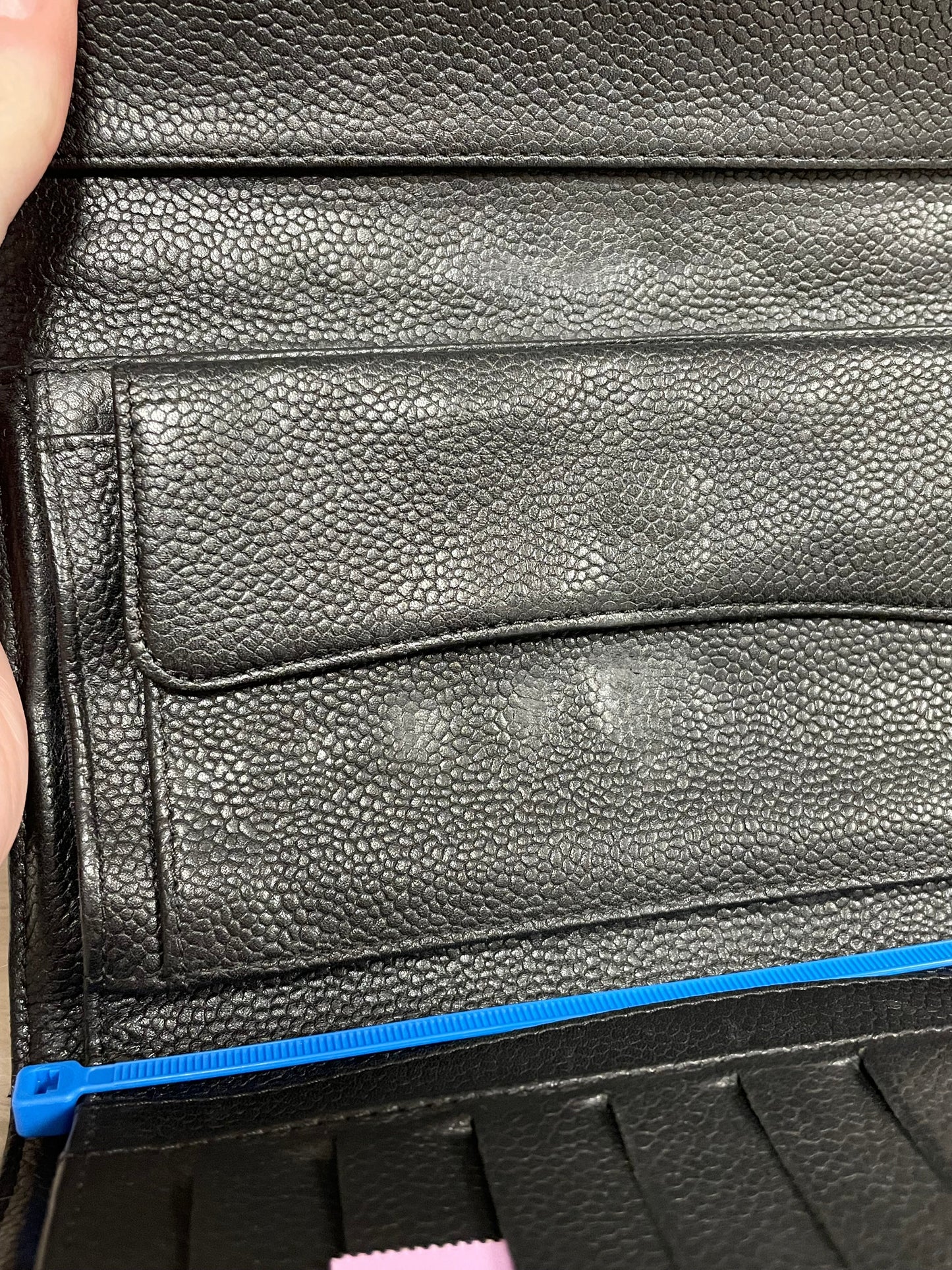 Wallet Luxury Designer By Chanel, Size: Medium
