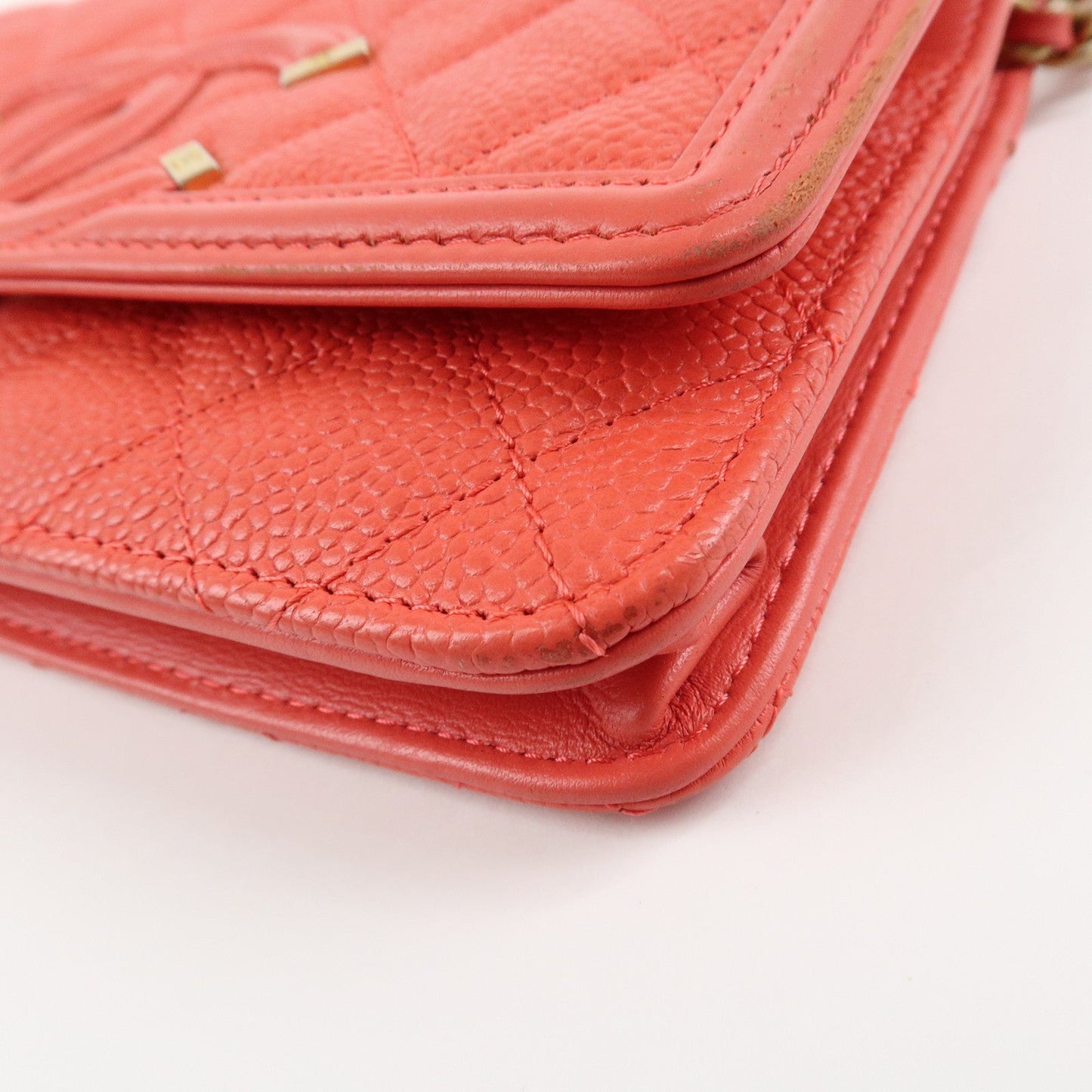 CHANEL CC Filigree Matelasse Caviar Skin Chain Shoulder Bag A84451