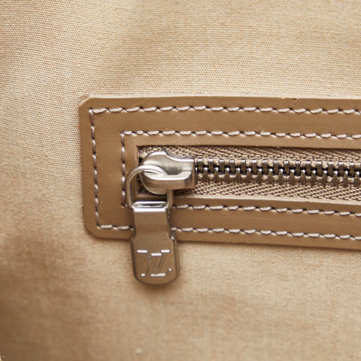 LOUIS VUITTON Saint Tropez Shoulder Bag