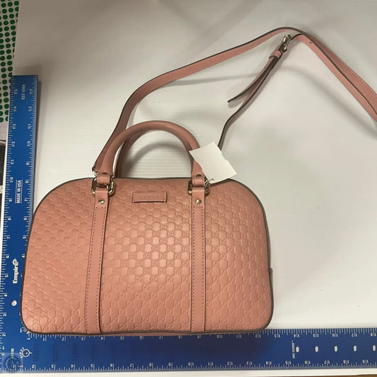Crossbody Luxury Designer By Gucci, Size: Medium