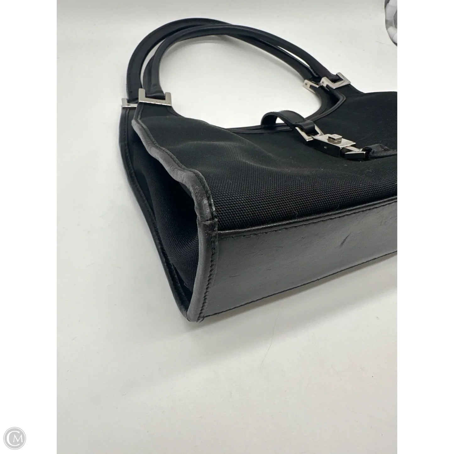Handbag Luxury Designer By Gucci, Size: Small