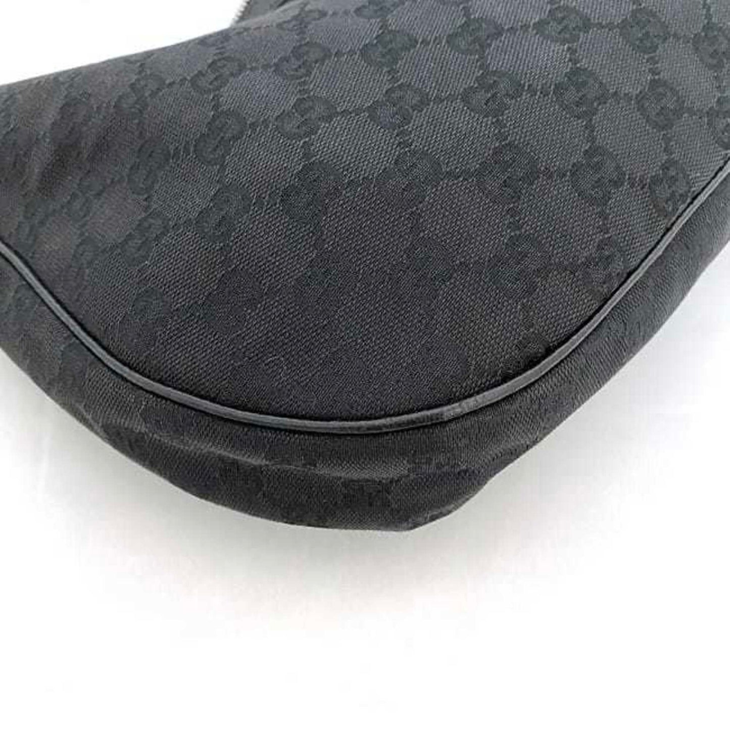 GUCCI GG canvas Shoulder Bag
