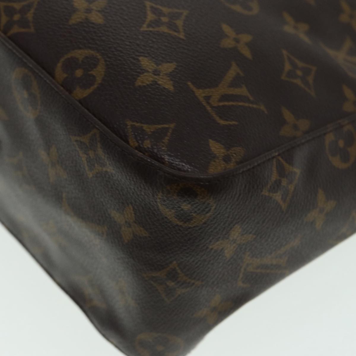 LOUIS VUITTON Looping GM Shoulder Bag