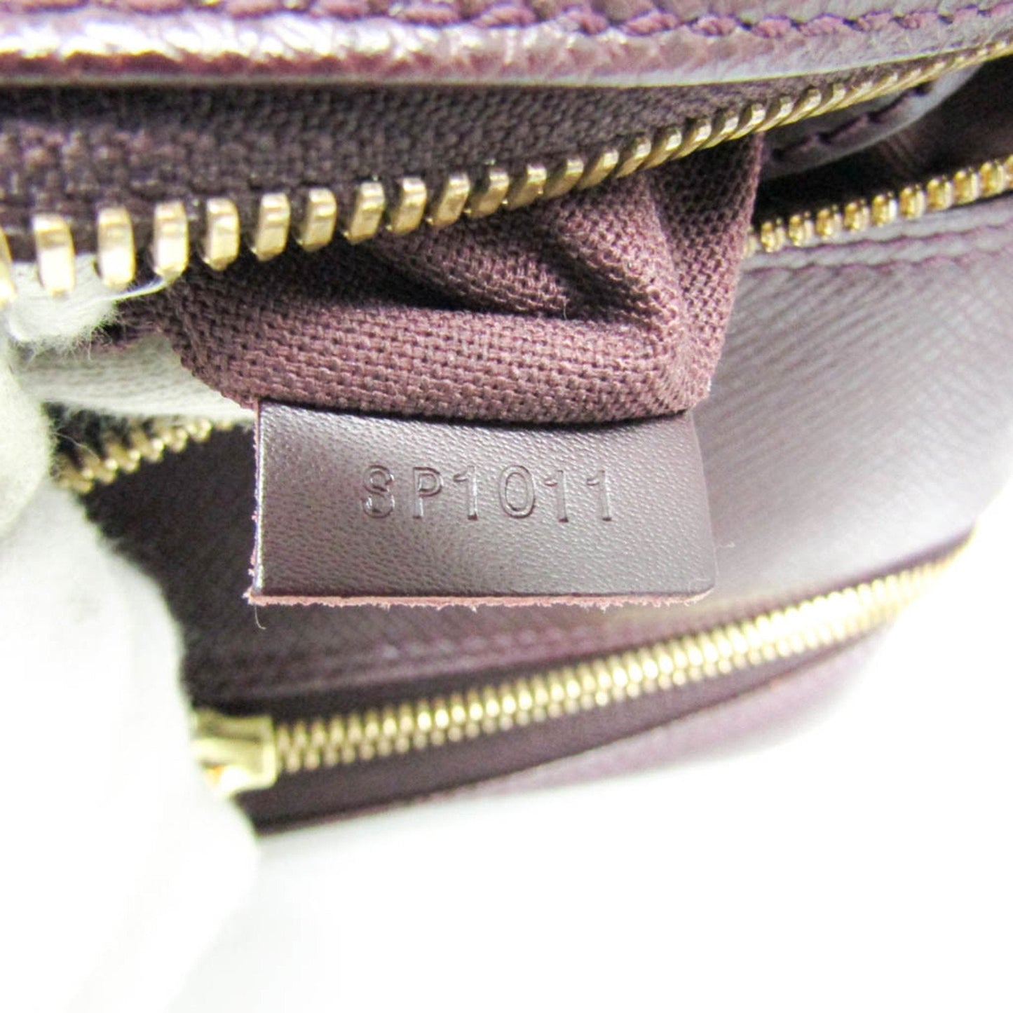 LOUIS VUITTON Reporter Shoulder Bag