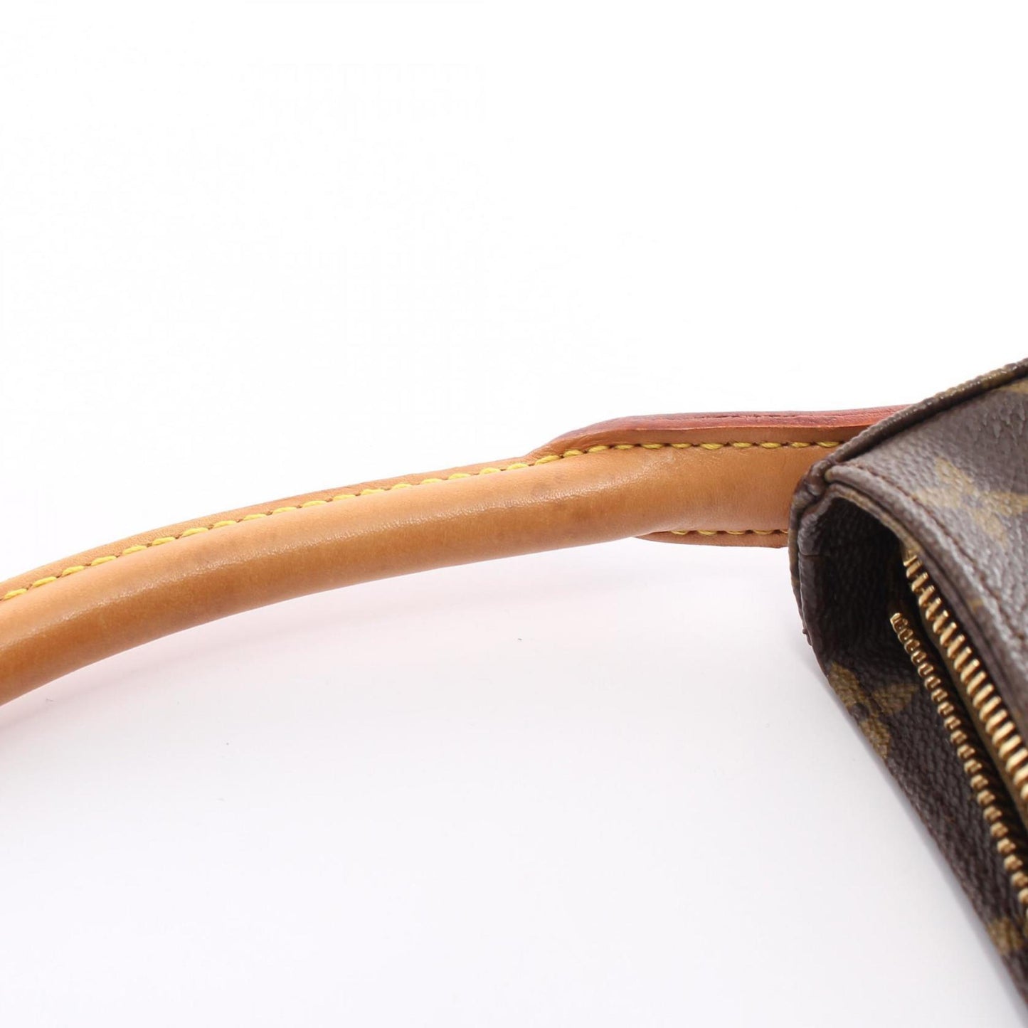 LOUIS VUITTON Looping MM Shoulder Bag