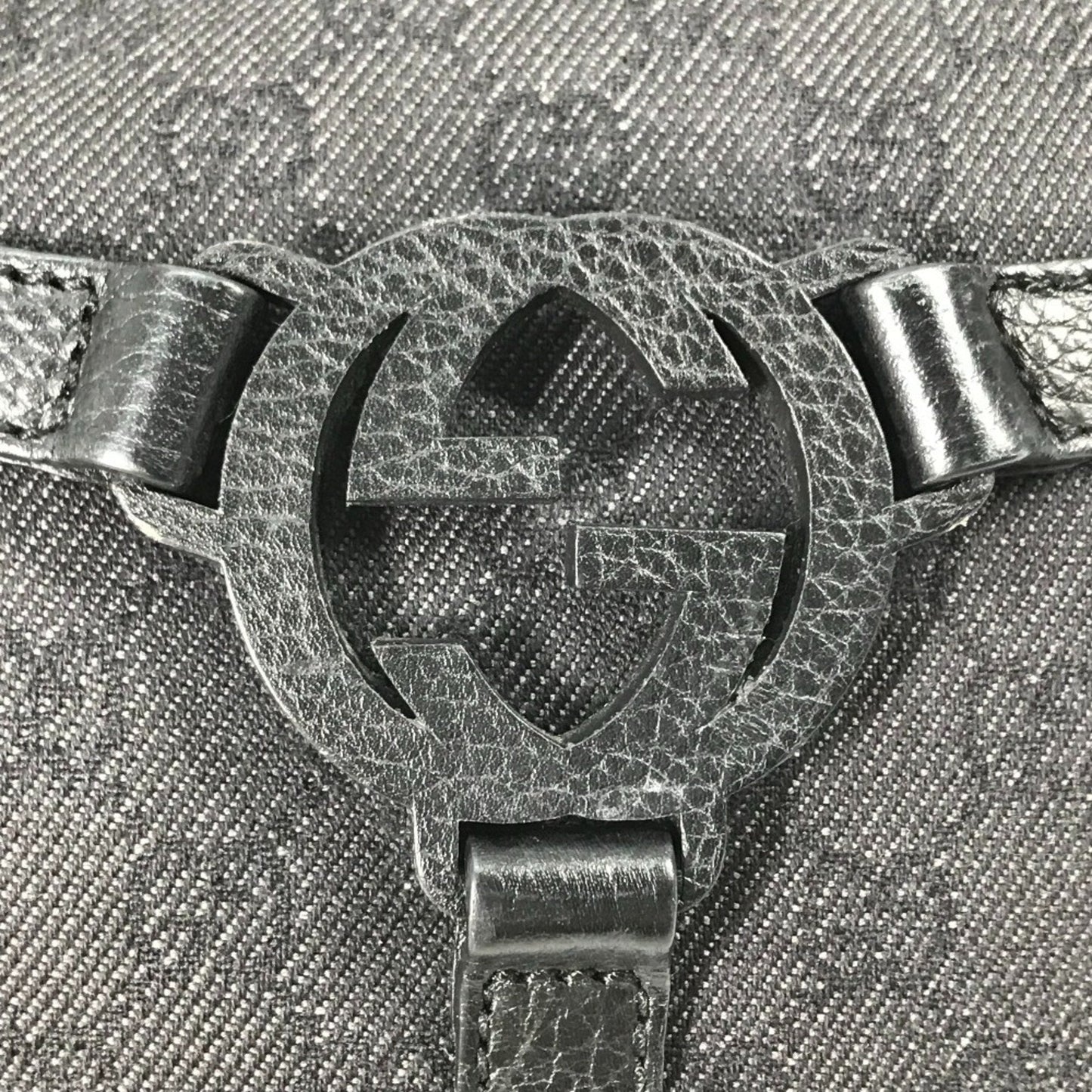 GUCCI GG canvas Shoulder Bag