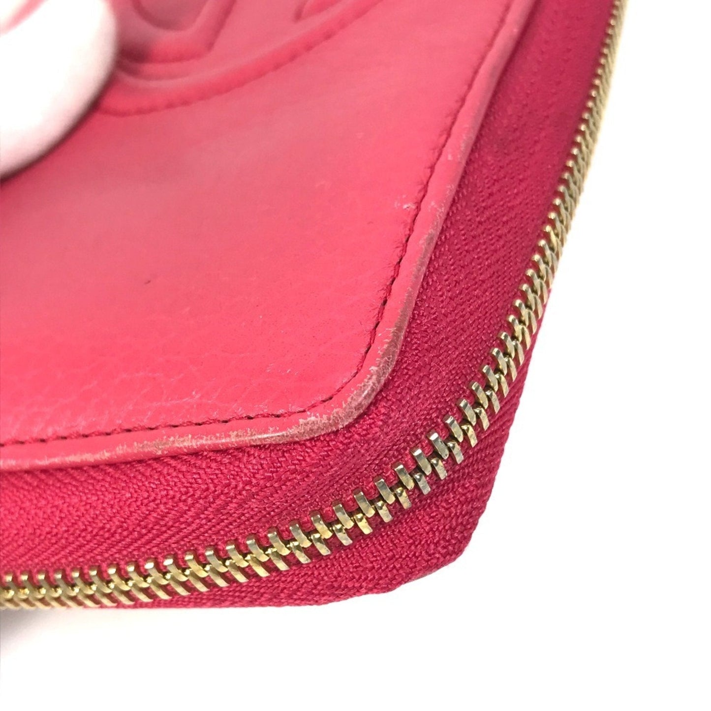 GUCCI Zip around Wallet