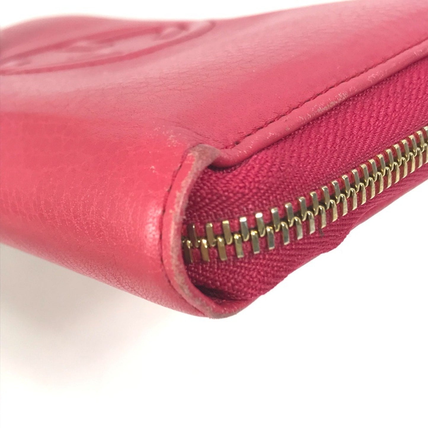 GUCCI Zip around Wallet