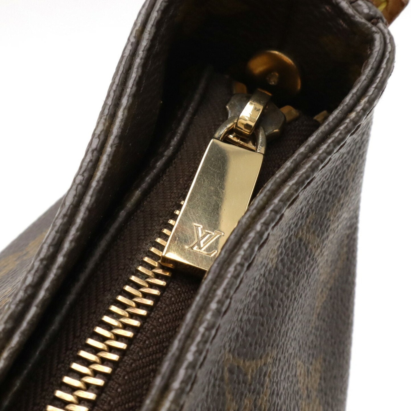 LOUIS VUITTON Looping GM Shoulder Bag