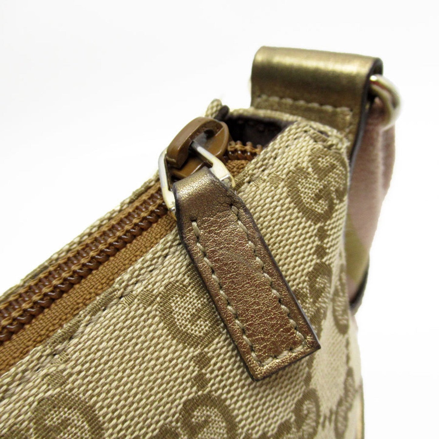 GUCCI GG canvas Shoulder Bag