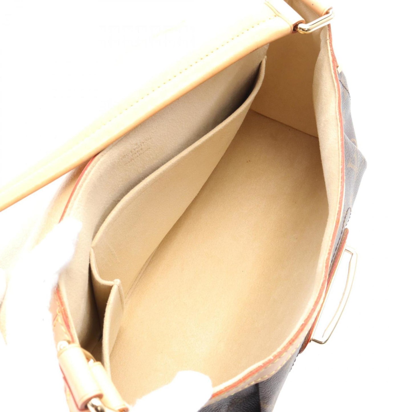 LOUIS VUITTON Beverly Shoulder Bag