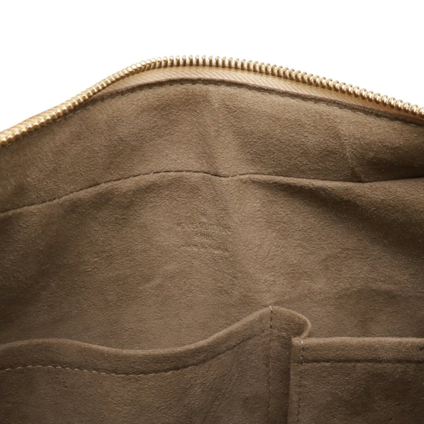 LOUIS VUITTON Boulogne Shoulder Bag