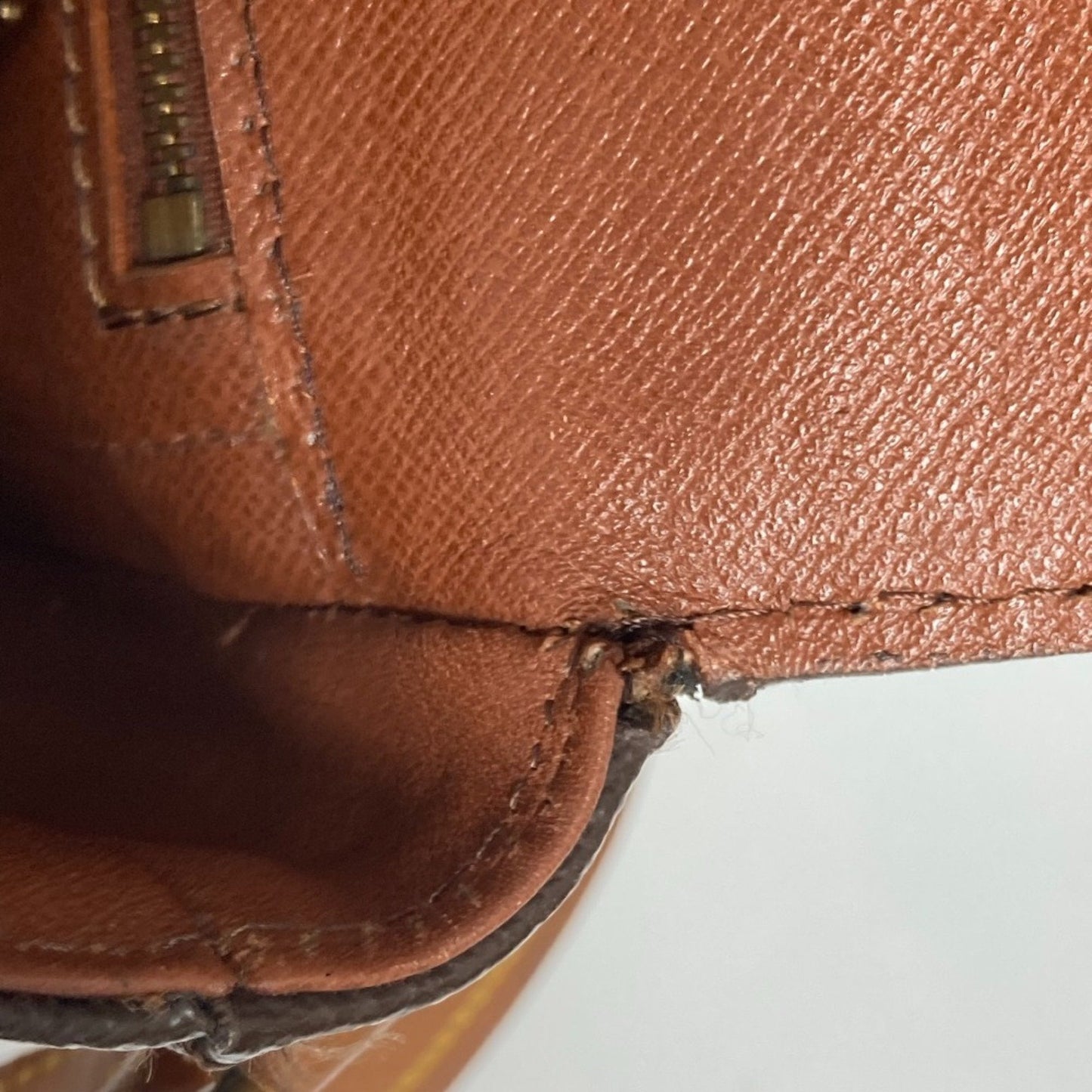 LOUIS VUITTON Chantilly Shoulder Bag