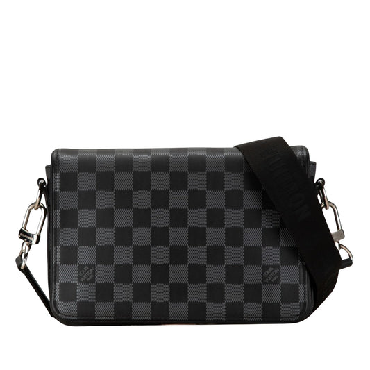 LOUIS VUITTON Messenger Shoulder Bag