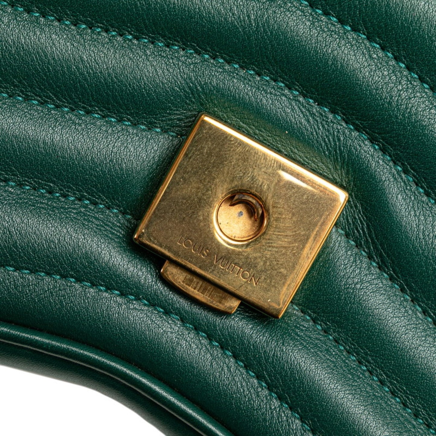 LOUIS VUITTON New wave Shoulder Bag