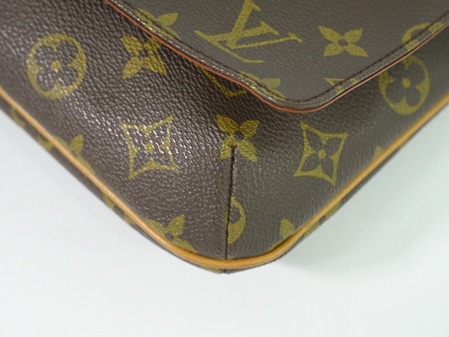 LOUIS VUITTON Musette Tango Shoulder Bag
