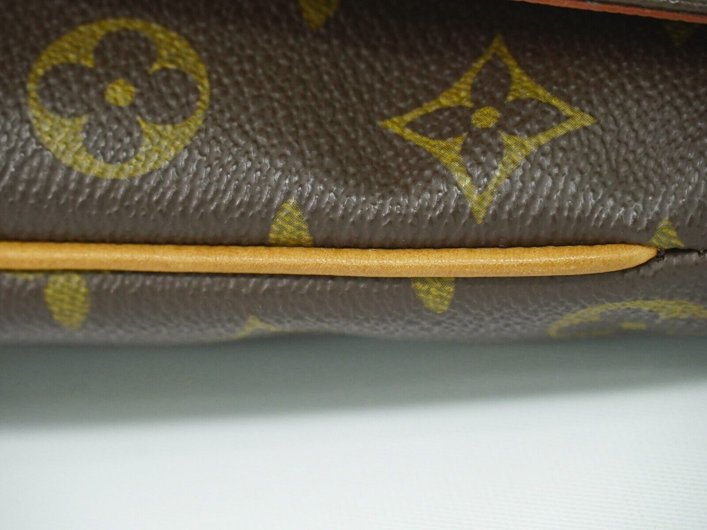 LOUIS VUITTON Musette Tango Shoulder Bag